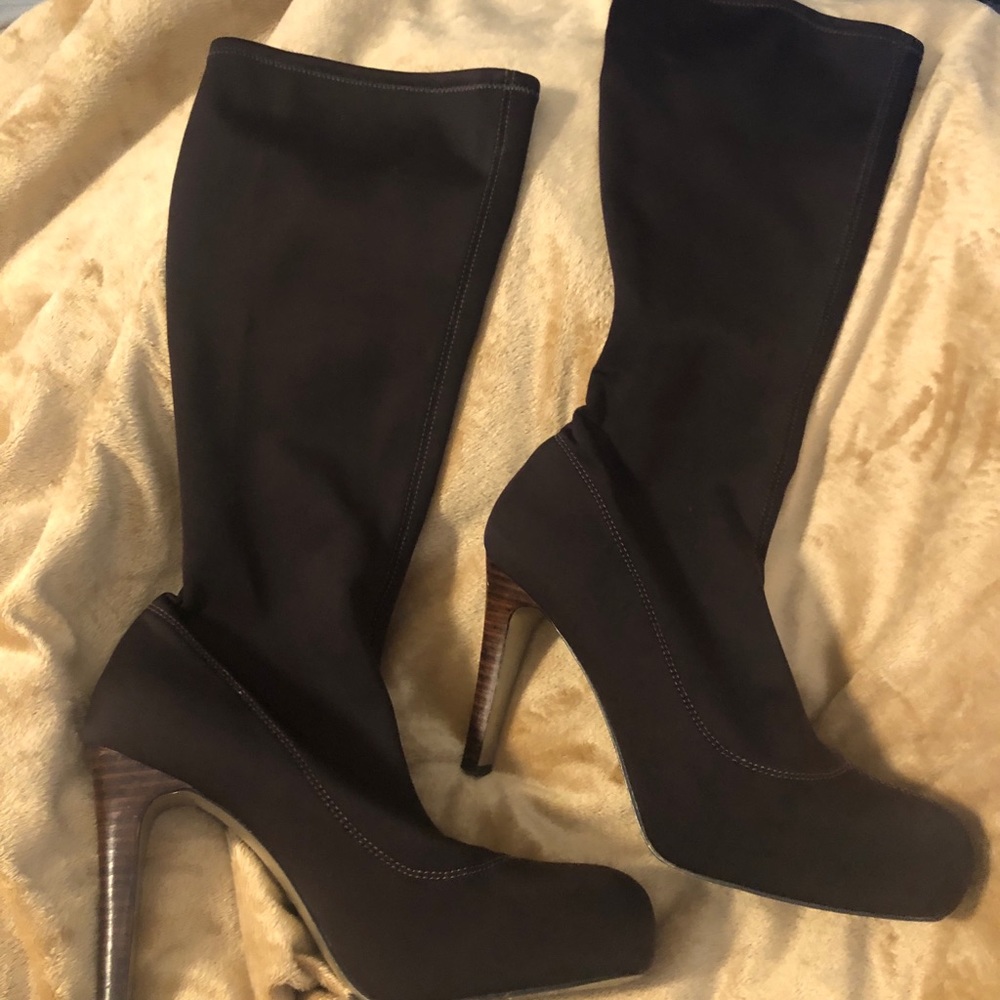 Martinez Valero high calf stretch pull/on chocolate brown platform heel boots